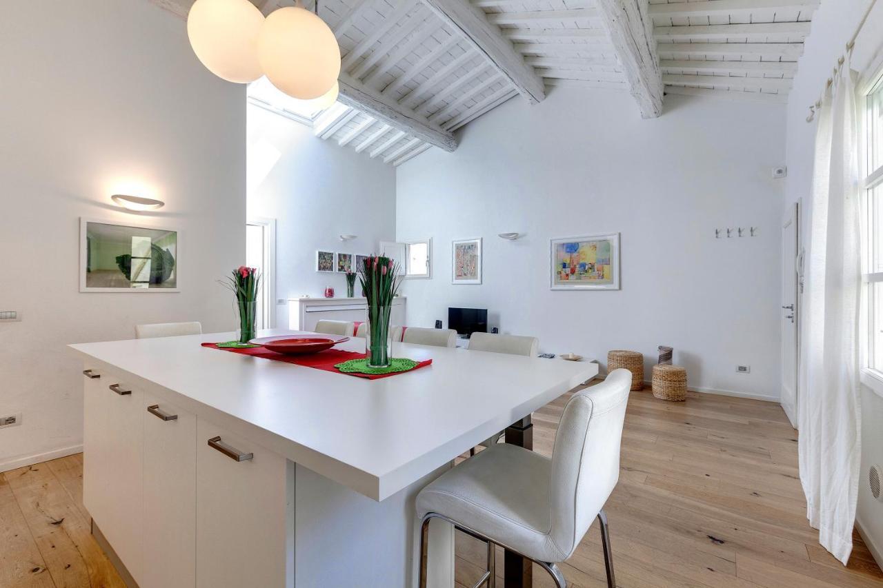 Margot Apartment By Mamo Florence Exterior photo